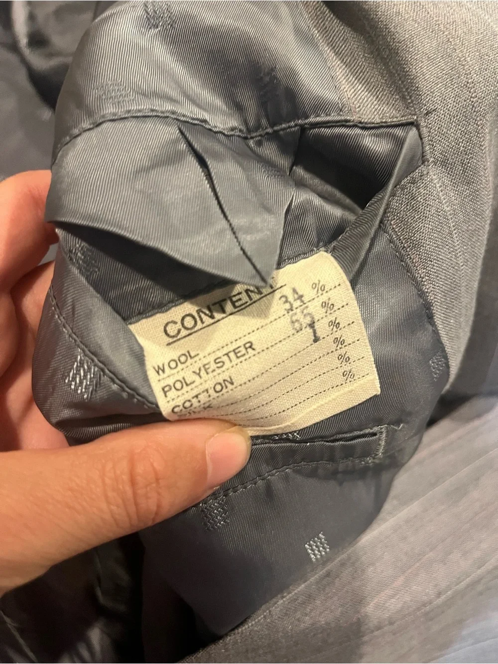Classic vintage Men's Gray Pinstripe Suit Jacket & Trousers western size 44 / 38